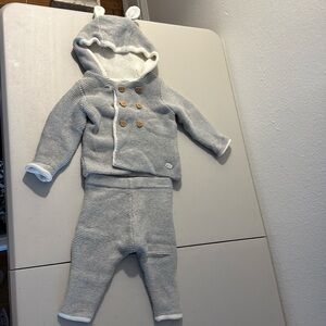 Worn ONCE. Gray and white boutique knit set with wooden bear shaped buttons